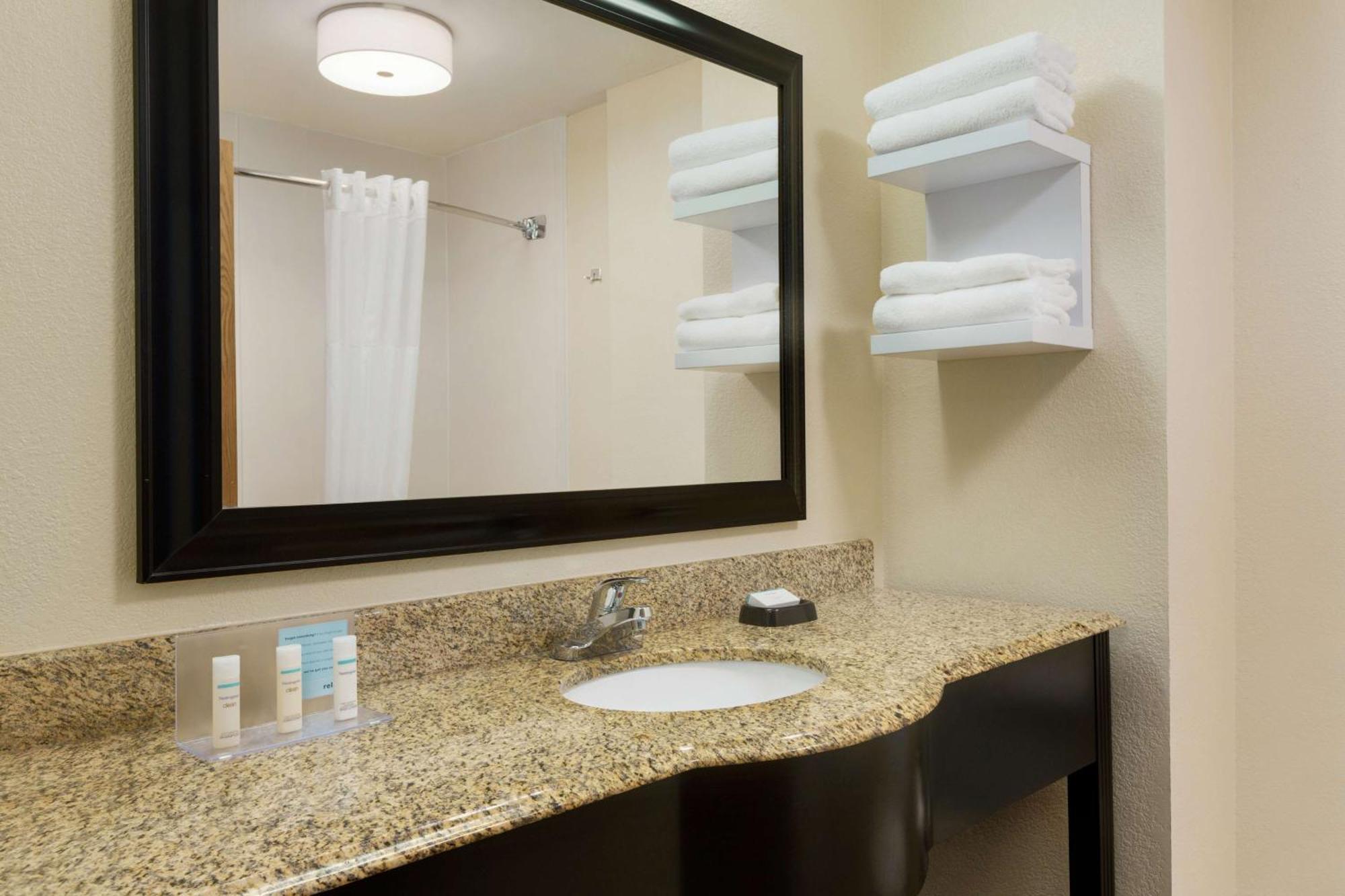 Hampton Inn And Suites Houston Clear Lake Nasa Webster Εξωτερικό φωτογραφία